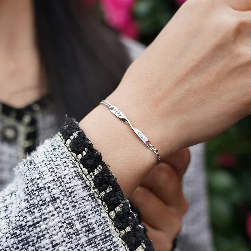 Bracelets Couple Personnalisés Prénoms et Date