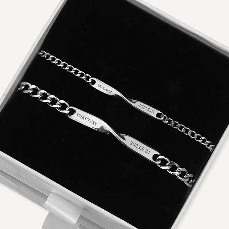 Bracelets Couple Personnalisés Prénoms et Date