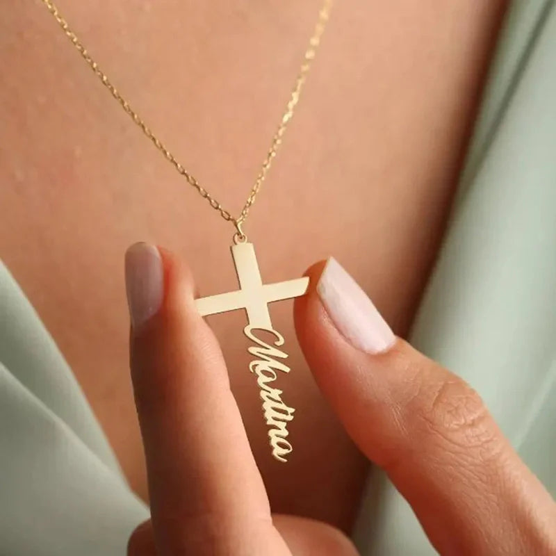 Collier Croix Prénom