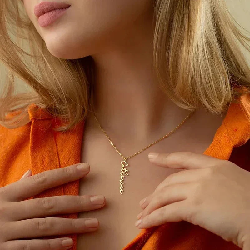 Collier Personnalisé Prénom Vertical