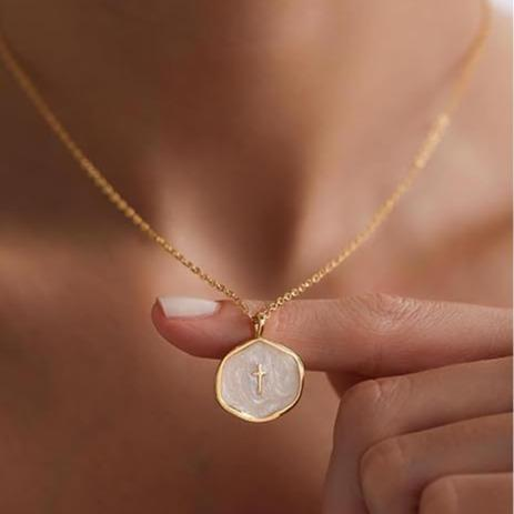 Collier Croix Délicat 18K