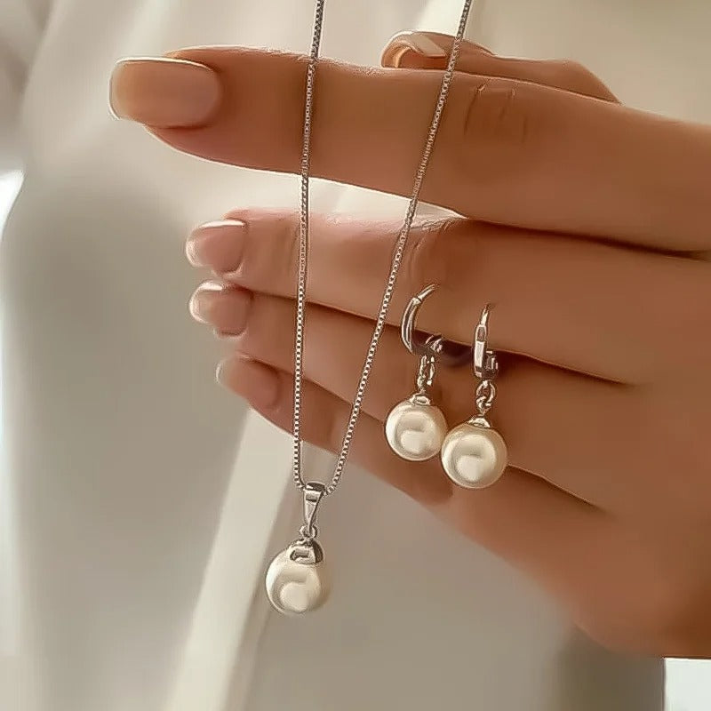 Ensemble Collier & Boucles d'Oreilles Perles